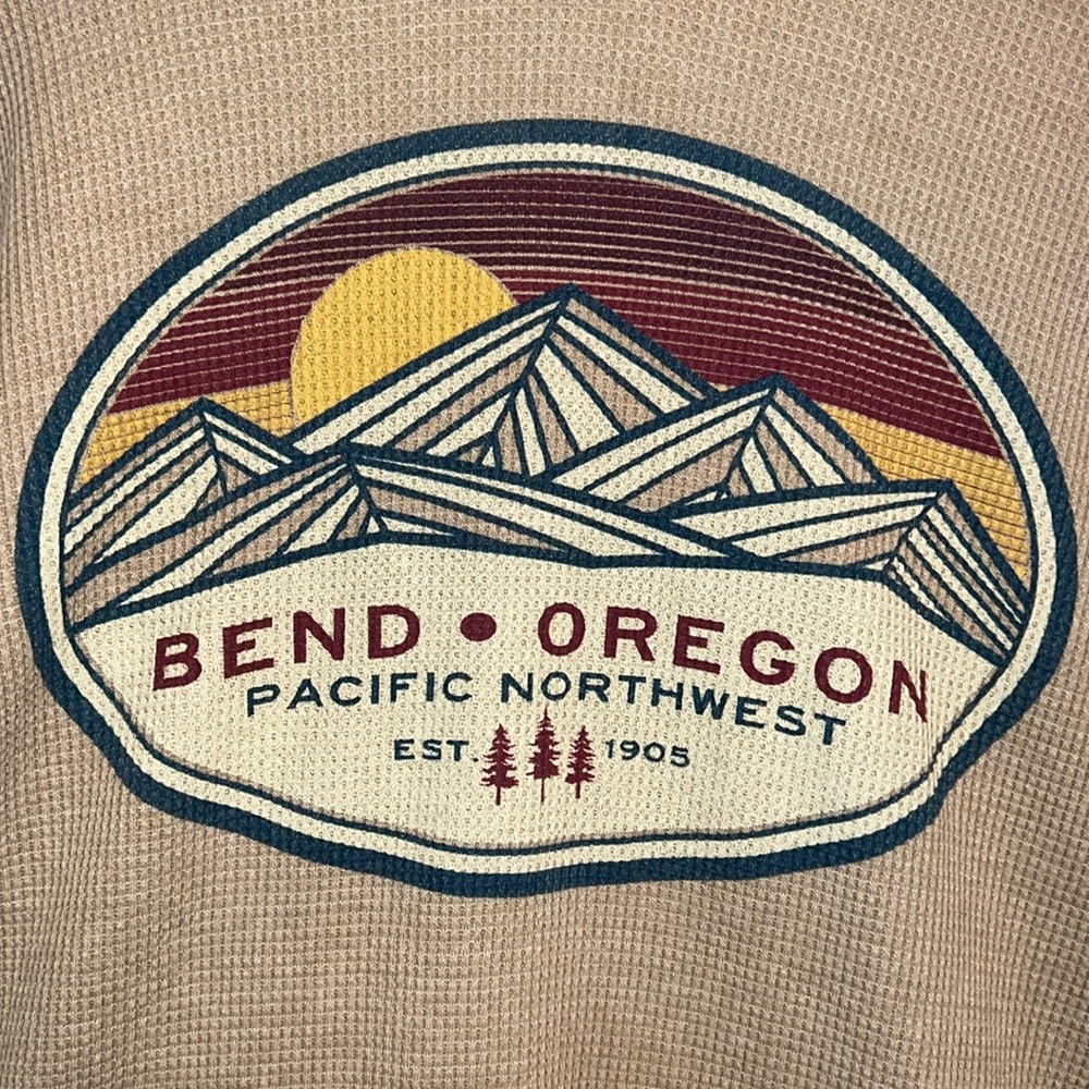 Mens’s Large “Bend, Oregon” Hoodie